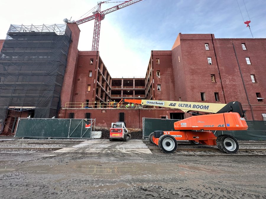 MIT Metropolitan Warehouse, Building W41, photo 2